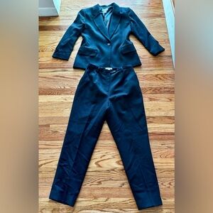 Pendleton Black Women's Pantsuit - all wool - 14 Petite